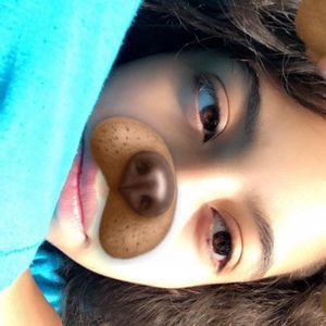 Meet your Posher, Adriana